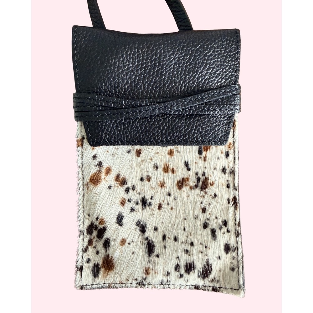NEW Divina Firenze Italy Leather Cowhide Crossbody Phone Bag Black White